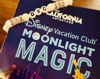 DVC Silver Bracelet/Disney Vacation Club beaded charm stretch bracelets/Disney cruise Bracelet/DVC bracelet/DVC member/dvc