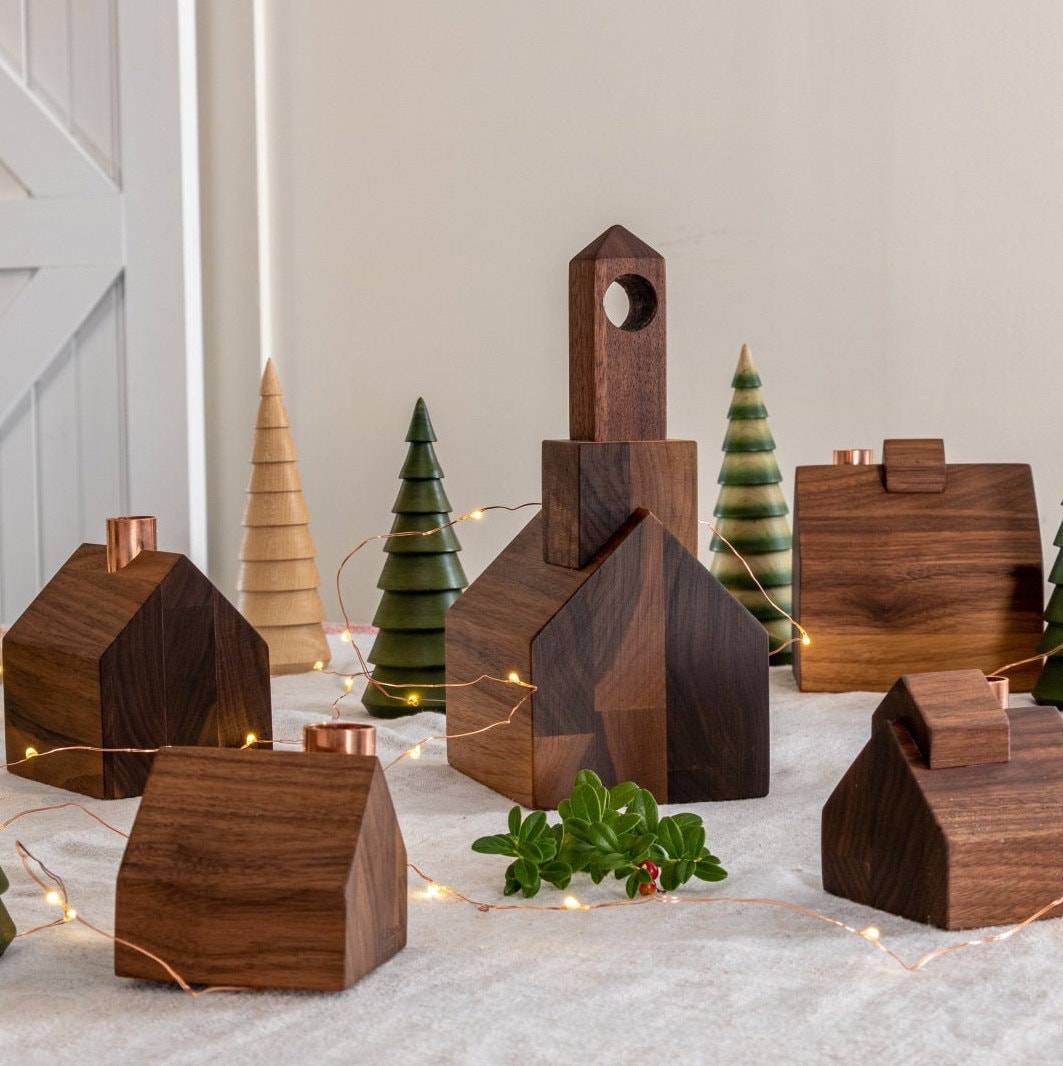 Village de Noël Moderne - Bois Noyer Massif Bougeoir Cheminée en Cuivre Upcycled