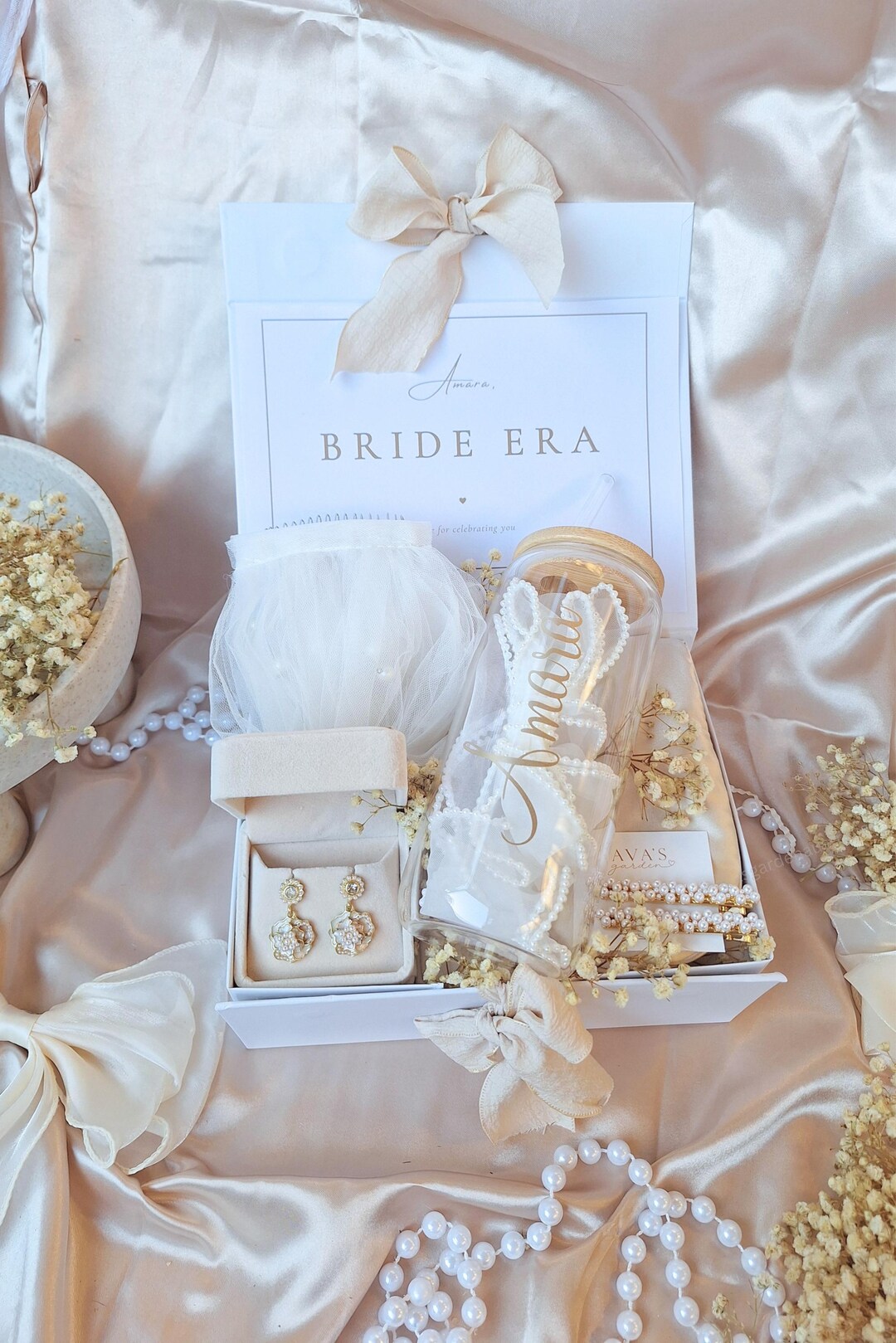 Personalised Bride Gift Box | Future Mrs Engagement Bridal Shower ...