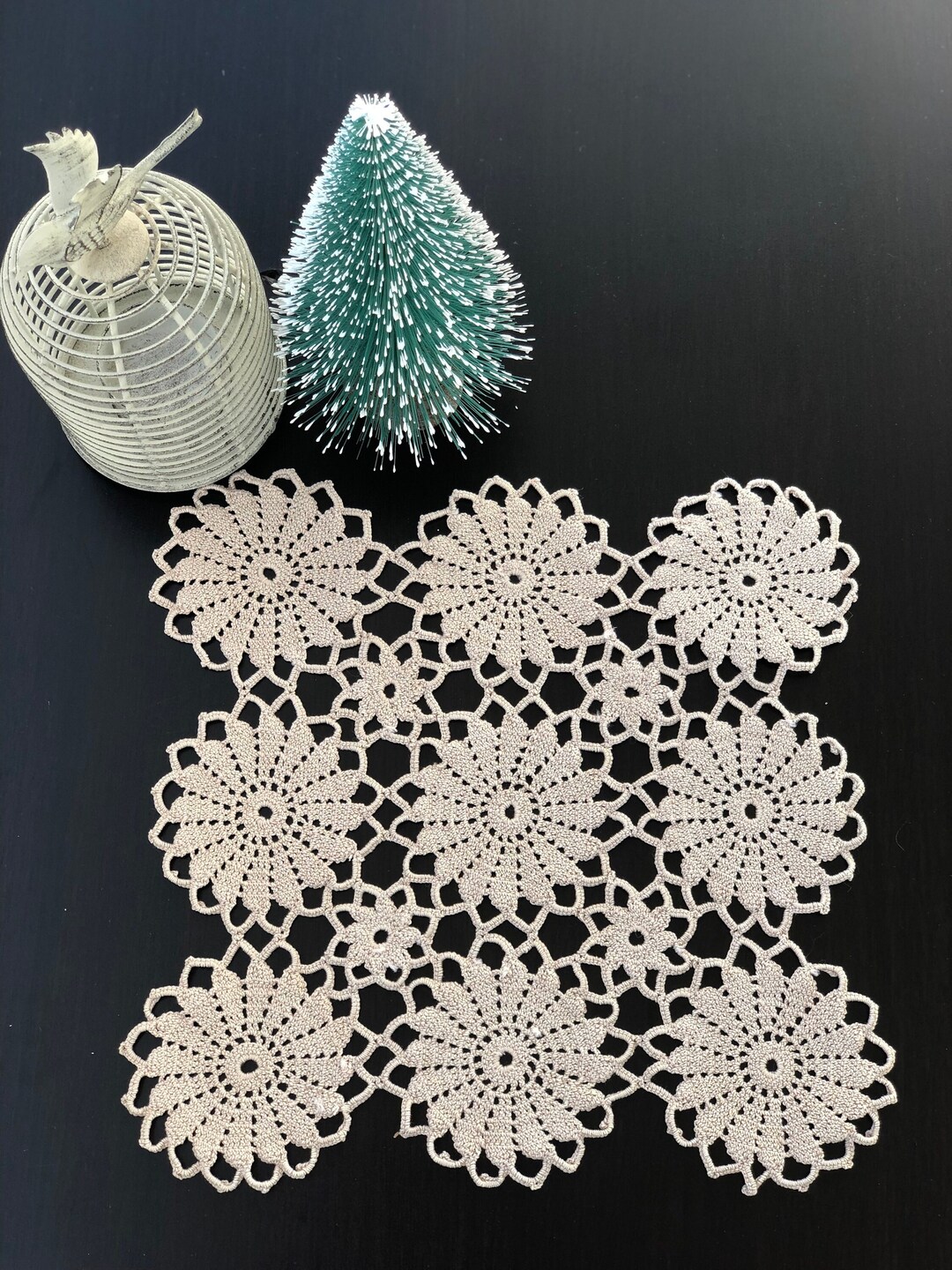 Vintage Crochet Doily, Wedding Doilies,square Home Decor,table