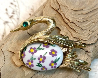 Swan Brooch, Vintage gold plated Jewelry Making Supplies: Bird Pin with Ceramic Oval Insert to Decorate, Lot of 3 Kits