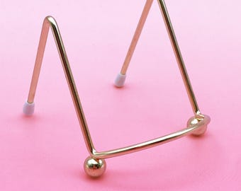 Small Metal Display Stands, 2-1/2" Tall x 2-1/4" Wide: Gold Finish, Rounded Cradle (Lot of 5)