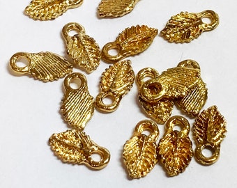 40 pcs Gold-plated Beaver tail Bails: Vintage Leaf-shaped Charm/Spacer, Jewelry Making Findings 7/16 Inch (11mm)