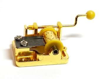 Mozart "Minuet" 18-Note Musical Movement by Yun Sheng: Vintage Gold-plated Hand-Crank Part