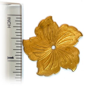 Medium Hibiscus Flower Stamped Brass: Vintage Embossed Pressed Metal Assemblage Pieces, Lot of 10 image 10