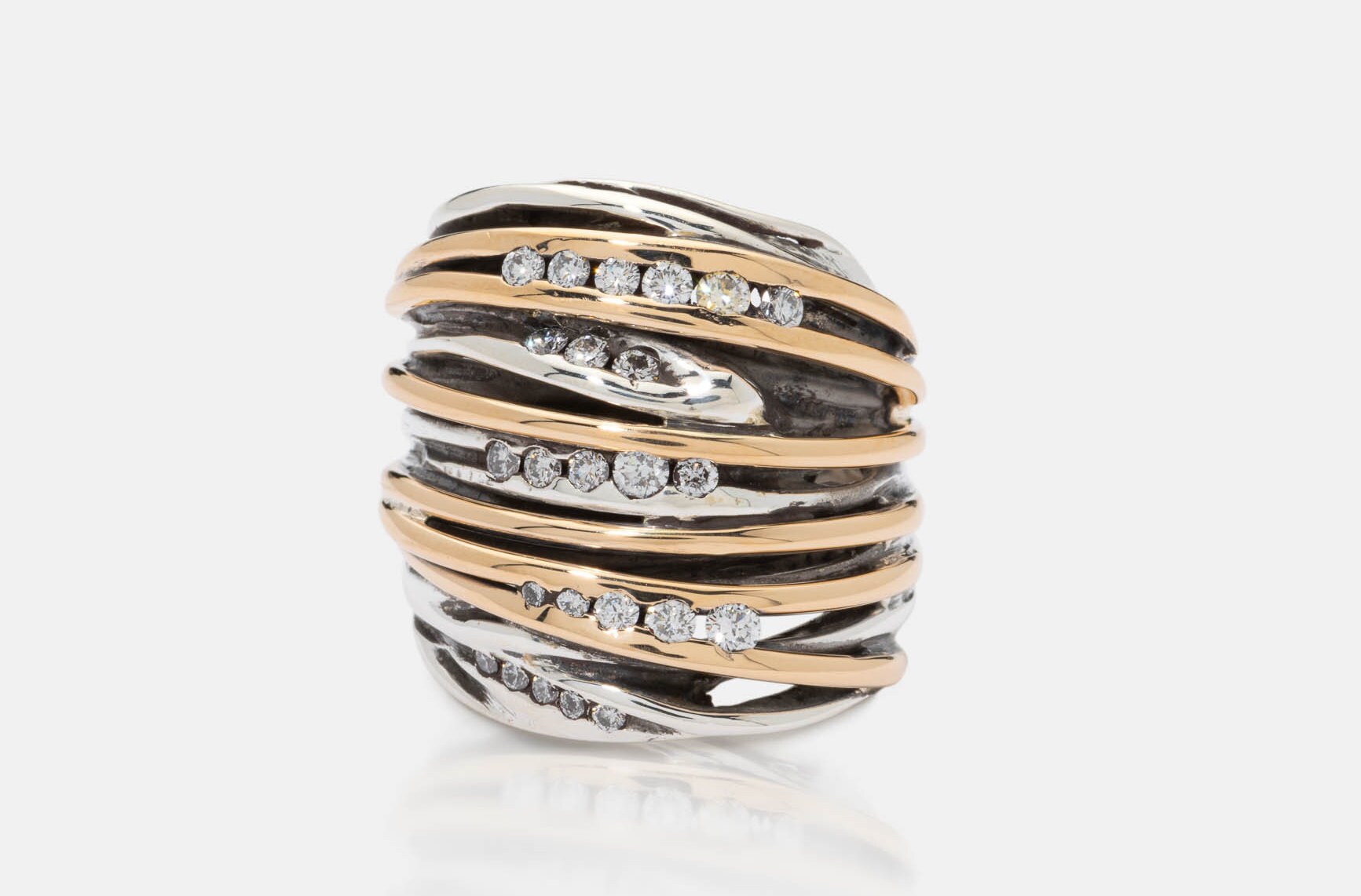 Bague en Argent avec Fils Dorés Vintage