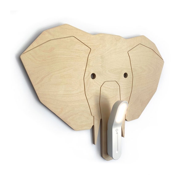 LAMPE nomade ELEPHANT BOIS "Dumbo" pour décoration de chambre d’enfant- Studio Ruthy Design