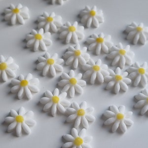 50x handmade daisy flower cake topper