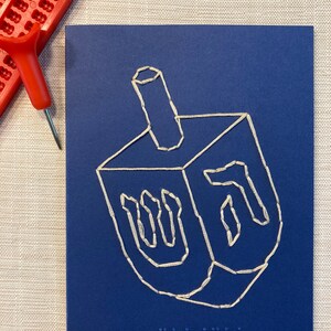 Dreidel - Embroidered Braille Card