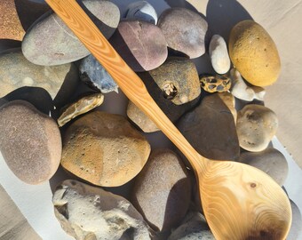 Softwood serving spoon.