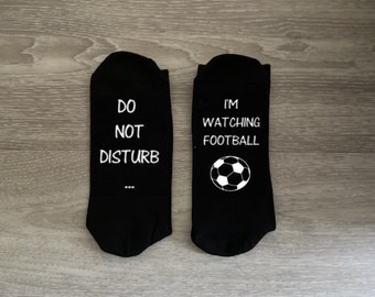 Ne pas déranger, je regarde le football