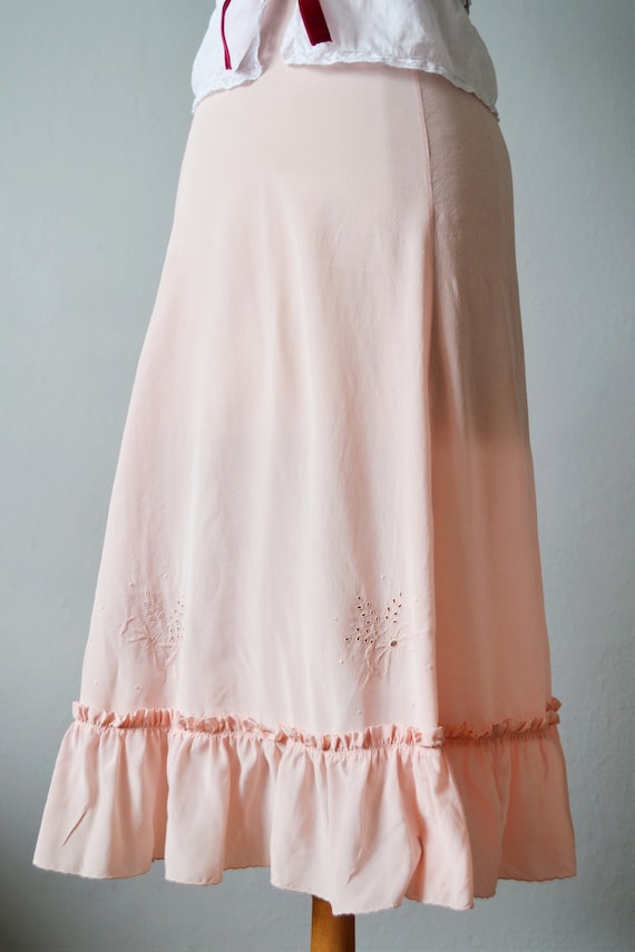 1930s silk skirt / Vintage embroidered petticoat - image 6