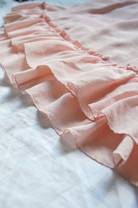 1930s silk skirt / Vintage embroidered petticoat - image 4