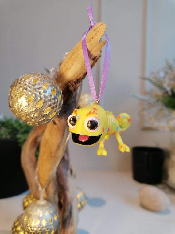 ディズニー 塔の上のラプンツェル パスカル クリスマス デコレーション