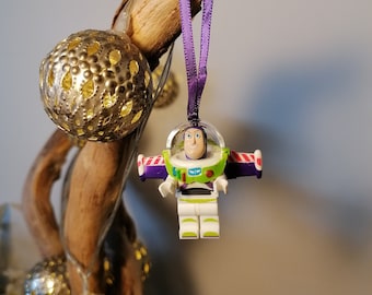 Disney Toy Story Buzz Lightyear Figura de decoración navideña, Adorno Bola, Decoraciones navideñas de Disney, Regalos para ella, Regalos de Navidad
