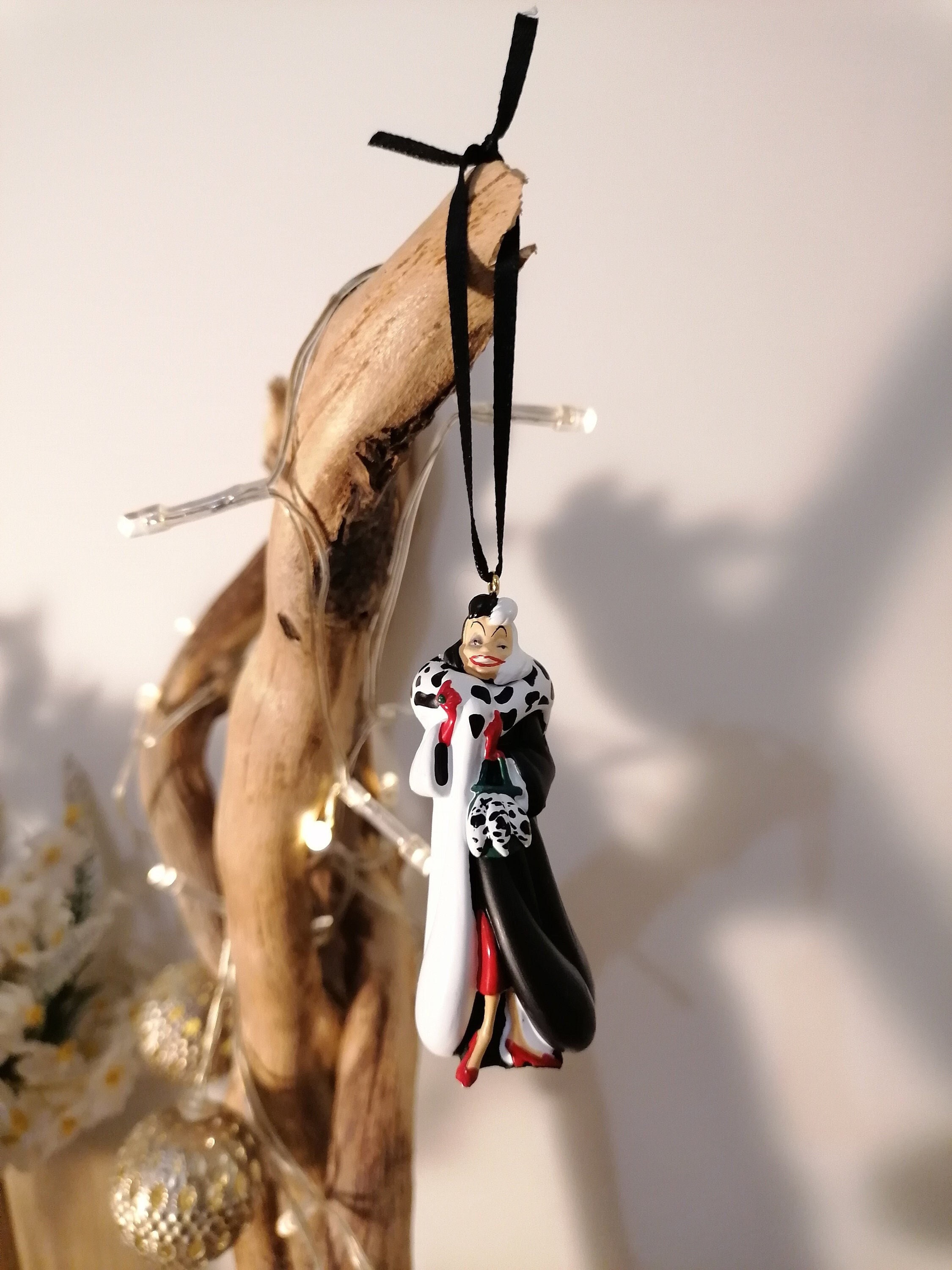 Disney Cruella De Vil Christmas Decoration Figure, Hanging Ornament Bauble, Disney Christmas Decorations, Gifts For Her, Christmas Baubles