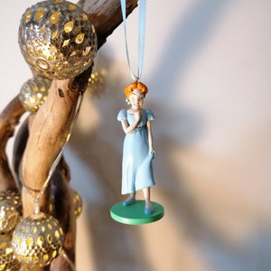 Disney Peter Pan, Wendy Christmas Decoration Figure, Ornament Bauble, Disney Christmas Decorations, Gifts For Her, Christmas Gifts, Decor