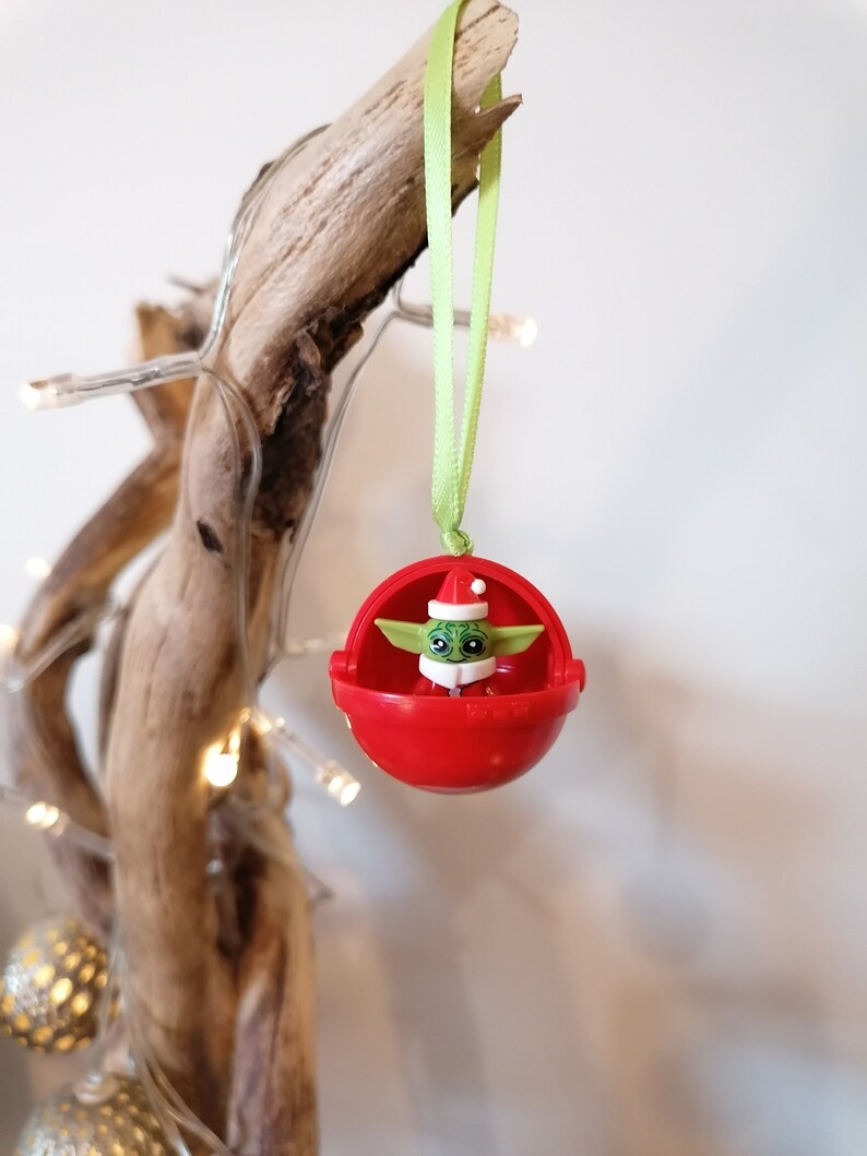 Disney Star Wars Baby Yoda Decorazione natalizia Figura, Pallina ornamentale, Decorazioni natalizie Grogu, Regali per lei, Regali di Natale, Arredamento immagine 3