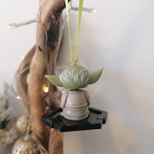 Disney Star Wars Baby Yoda Figura de decoración navideña, Adorno Bola, Grogu Decoraciones navideñas, Regalos para ella, Regalos de Navidad, Decoración imagen 7