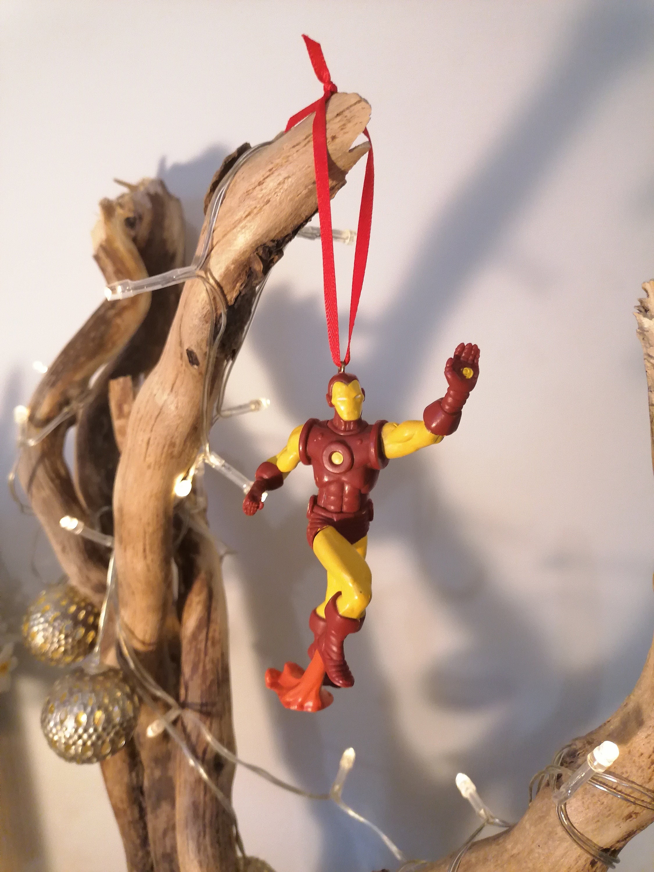 ディズニー マーベル アベンジャーズ アイアンマン フィギュア 