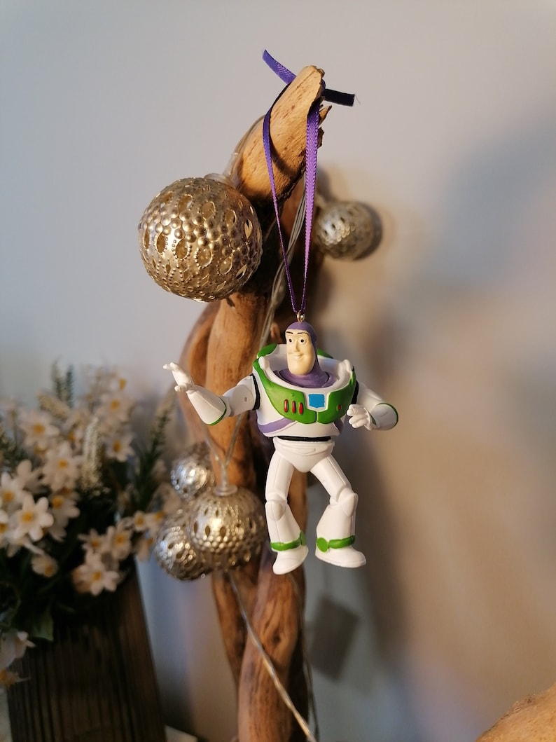 Disney Toy Story Buzz Lightjahre Weihnachtsdeko Figur, Ornament Kugel, Disney Weihnachtsdekoration, Geschenke für Sie, Weihnachtsgeschenke Bild 1