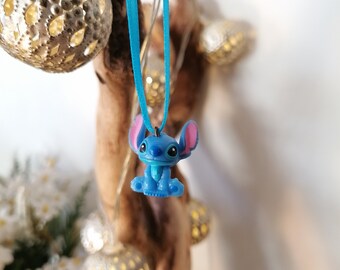 Hallmark Disney Lilo & Stitch Christmas Ornament 
