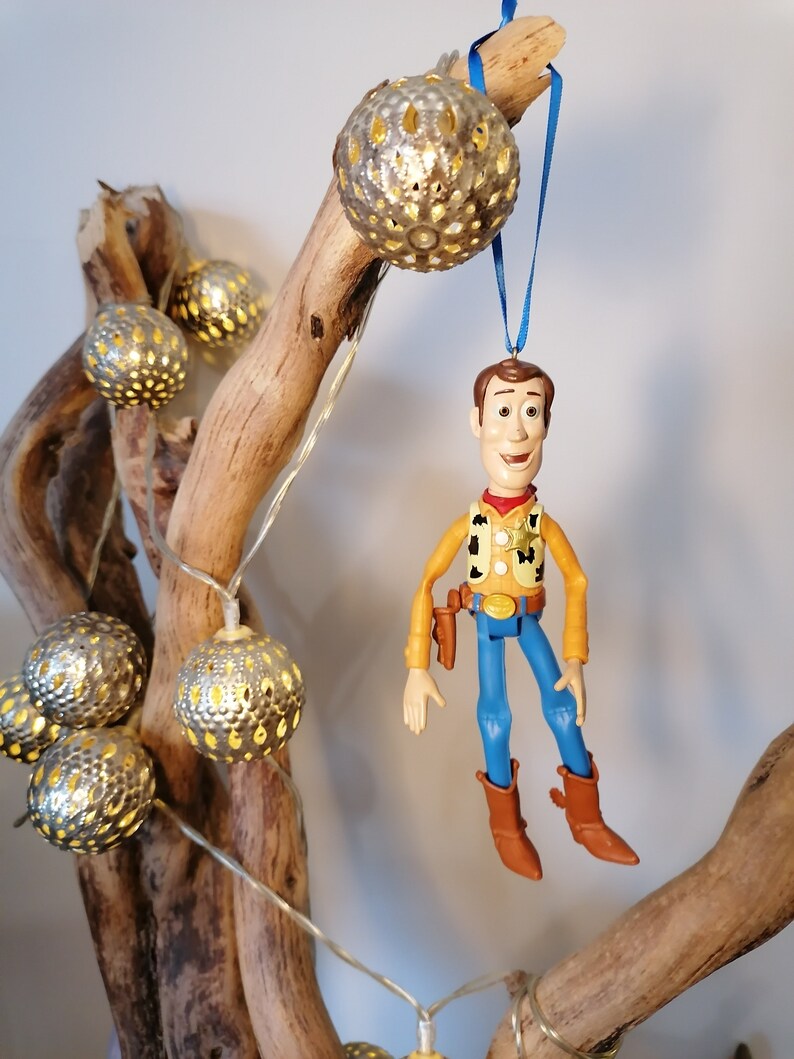 Disney Toy Story Woody Figura de decoración navideña, Adorno Bauble, Decoraciones navideñas de Disney, Regalos para ella, Regalos de Navidad, Decoración imagen 5