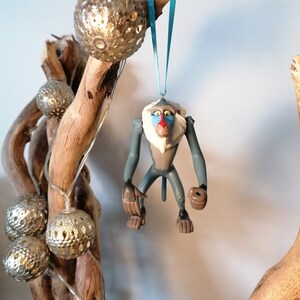 Decorazione natalizia Disney Lion King Rafiki, pallina di Natale appesa, decorazioni natalizie Disney, regali per lei, decorazioni per l'albero di Natale