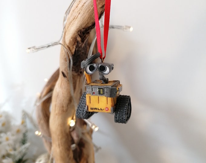 Disney Store WALLE Figure Christmas Tree Decoration Hanging Ornament Bauble Decorations Disney