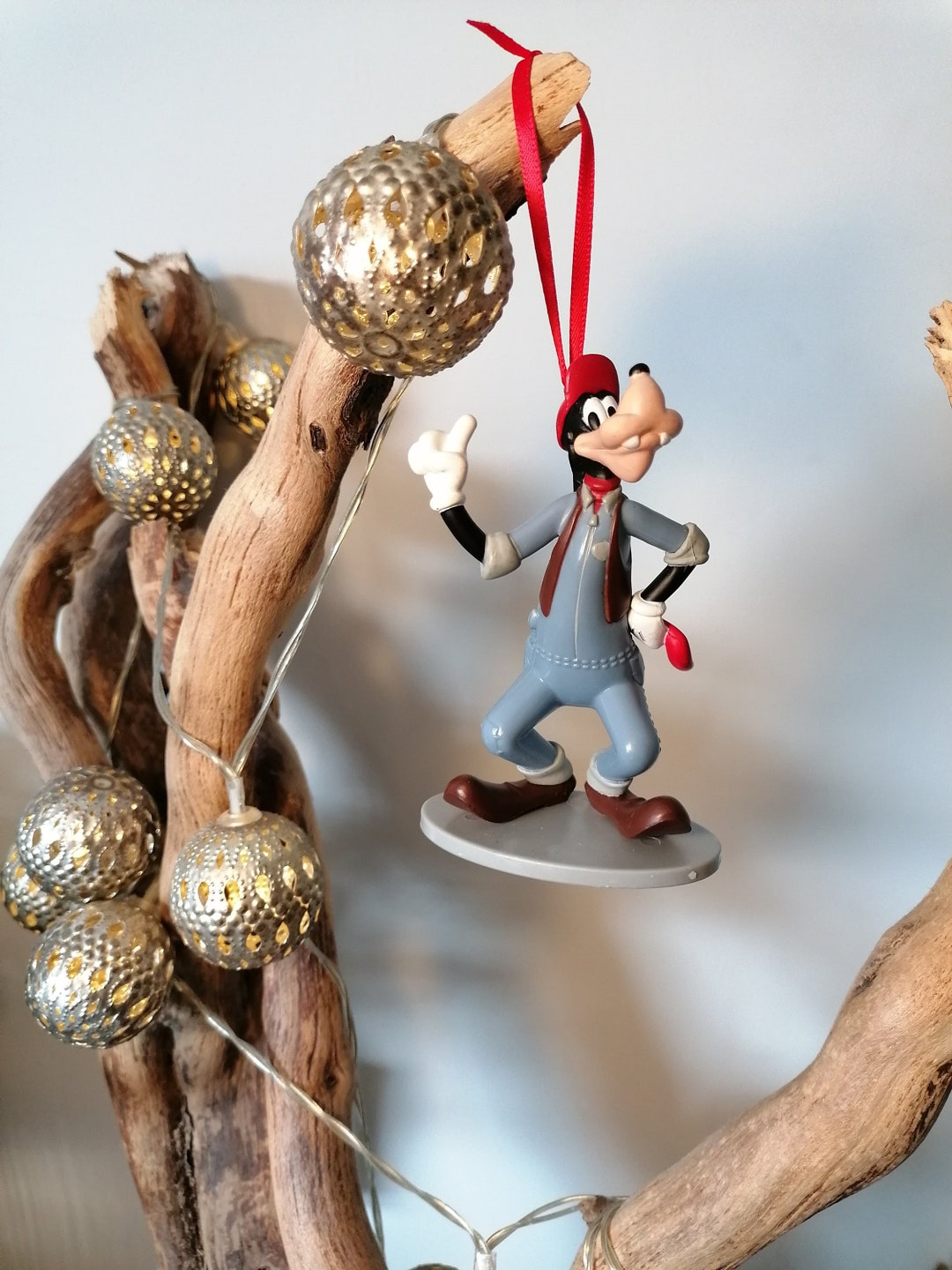 Disney Goofy Christmas Decoration Figure, Hanging Ornament Bauble ...