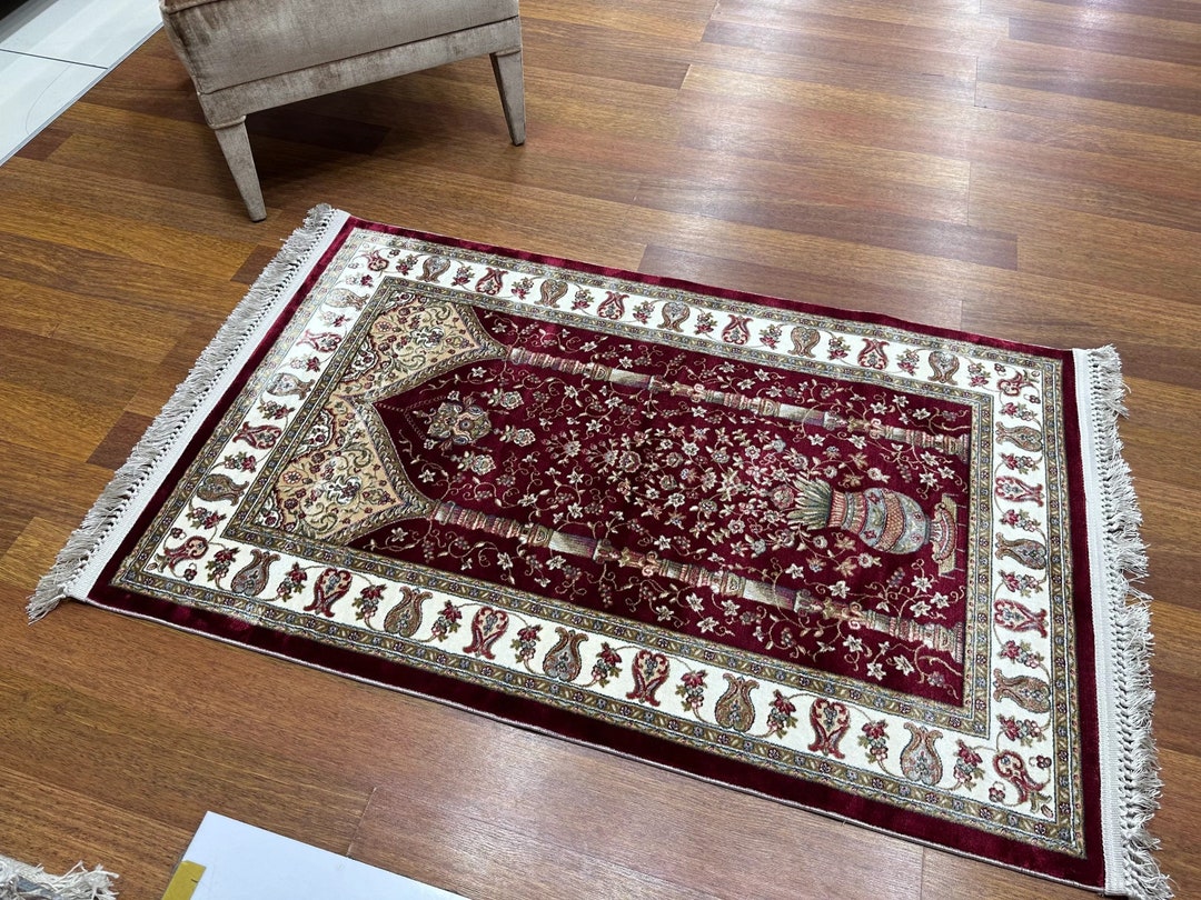 Anatolian Silk Turkish Rug Small, Handwoven Silk Accent Area Rug