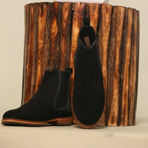 Exclusive Handmade Agra Leather Chelsea Boots for Men Bespoke Sizes Flaunt beneath Jeans image 4