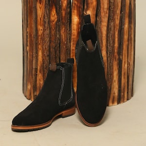 Exclusive Handmade Agra Leather Chelsea Boots for Men Bespoke Sizes Flaunt beneath Jeans image 3