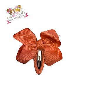 Knot Bow Clip