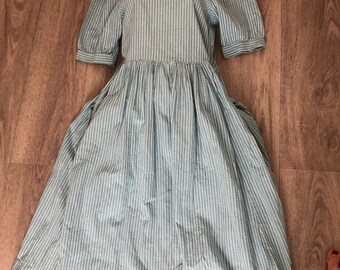 laura ashley dresses 1970s