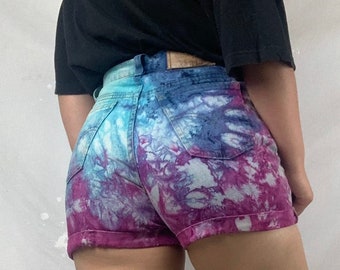 vintage levis shorts size 26