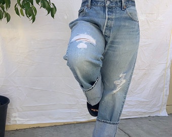 Vintage Levis 501 jeans size 35