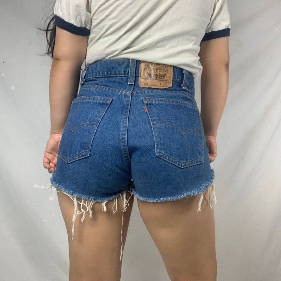vintage 505 levis shorts size 30 - image 6