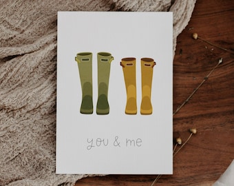 Postkarte Jahrestag Gummistiefel you & me - Postkarte Schuhe Hochzeitstag - Geschenk Jahrestag Outdoor - Grußkarte Abenteuer