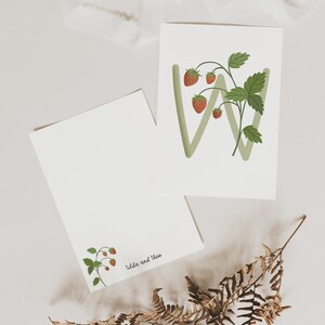 Buchstabenkarte W wie Walderdbeere - einzeln und Wunsch-Set - WALD ABC Buchstabenkarte W - Postkarte für Kinder - Namenspostkarte