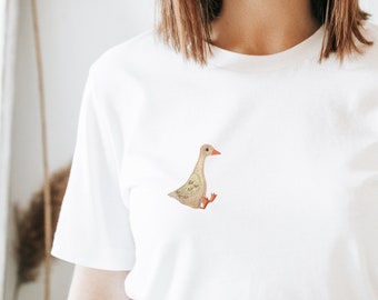 T-Shirt Goose Embroidered ORGANIC COTTON Patch Meadow Goose Patch Shirt - Cottagecore Shirt Clothing - Goose Gift Outfit Duck Shirt