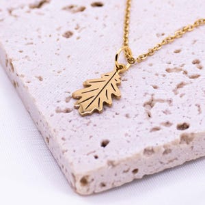 Halskette Eichenblatt Blatt Wald Herbstkette - Kette Herbst Oak Leaf - allergikerfreundlich Geschenk Schmuck Charm Edelstahl Herbstblatt