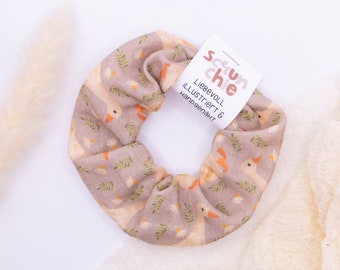 Scrunchie mit Gänsen Haarband Wiese - handgenähter Haargummi - Zopfgummi beige Gans floral haar-schonender Scrunchie