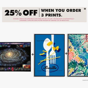 Op de afbeelding: Drie verschillende prints, een kaart van de Melkweg, een vintage Italiaanse pastaposter met de tekst "Barilla" en een kleurrijk abstract schilderij. Krijg 25% korting wanneer je 3 of meer prints bestelt.