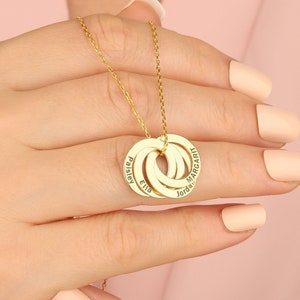 14K Gold Multi Circle Name Necklace, Silver Family Name Engraved Pendant, Custom Made Jewelry, Personalize Gift, Best Birthday Gift For Mom