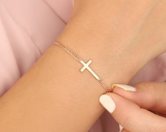 Pulsera de cruz de oro de 14 quilates: un delicado regalo de joyería religiosa