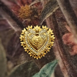 Ex-voto Heart Brooch