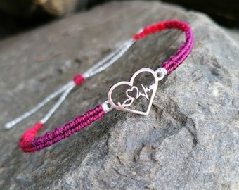 Faith love hope bracelet/macrame bracelet with heart/bracelet with heart/choose your own color/knotting