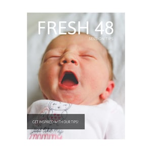 Op de afbeelding: Een pasgeboren baby met zijn mond open, die een wit rompertje draagt met een roze uil-ontwerp en de tekst "Just like my mommy". De afbeelding heeft de titel "Fresh 48 Session Tips" en heeft de tekst "Get Inspired With Our Tips!" onder de baby.