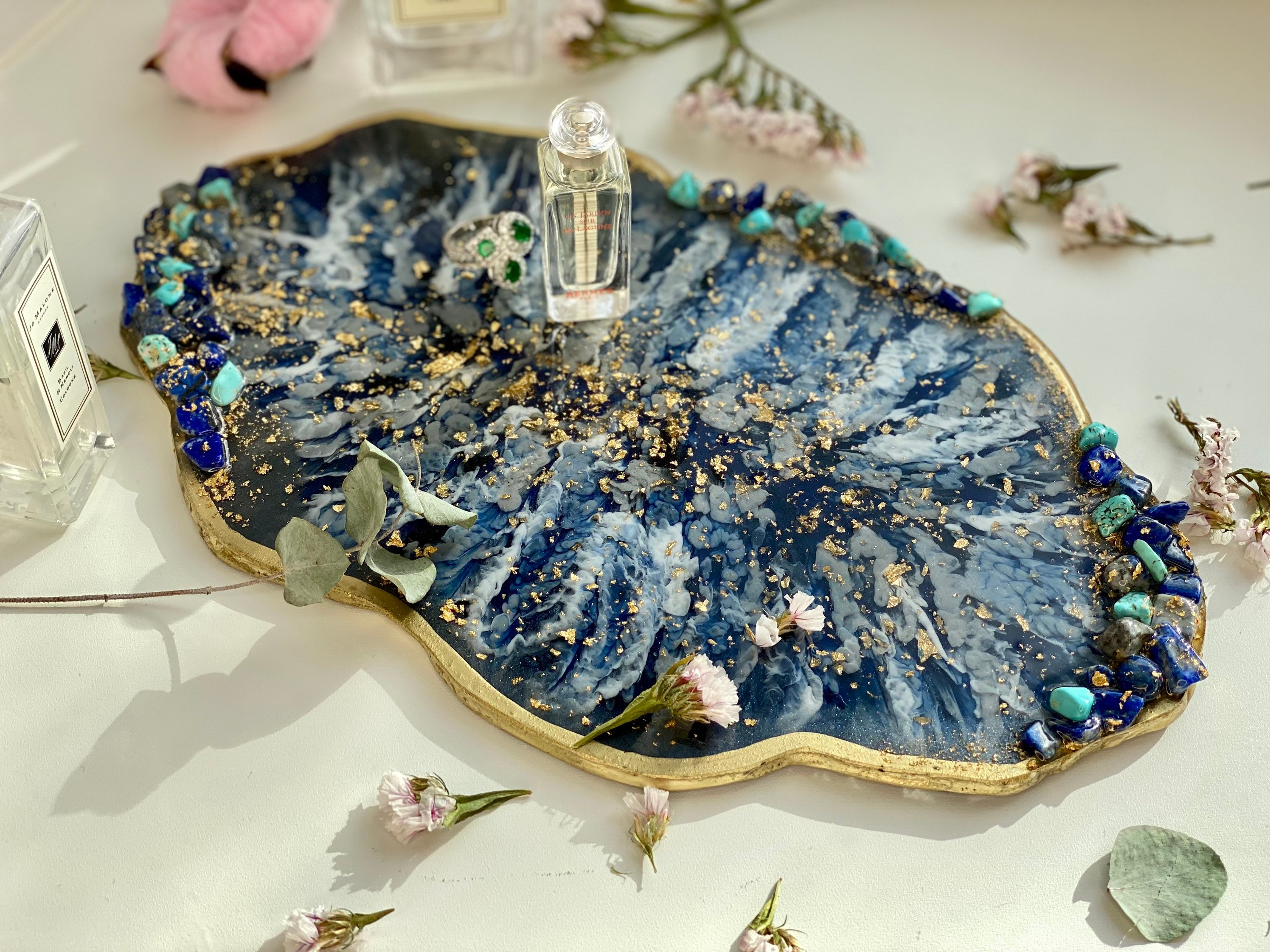 Agate vanity tray. Resin jewelry tray for perfume. Resin Etsy